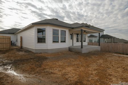 New construction Single-Family house 2828 Whiskey Pass, Seguin, TX 78155 Freestone- photo 12 12