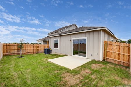 New construction Single-Family house 768 Langston Lane, New Braunfels, TX 78130 The Coastal View- photo 22 22