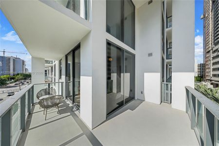 New construction Condo house 11 Ne 6Th St, Unit 301, Miami, FL 33132 - image