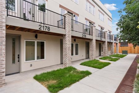 New construction Townhouse house 2178 S Bellaire, Denver, CO 80222 - image