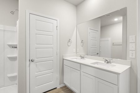 New construction Single-Family house 152 Beaver Path, San Antonio, TX 78245 plan Hunters Ranch 1533 - image 16