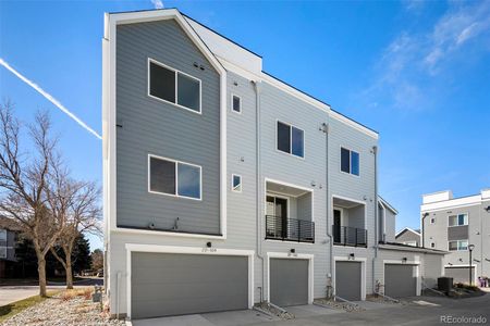 New construction Townhouse house 888 S Valentia St, Unit 102, Bldg 20, Denver, CO 80247 C plan- photo 3 3