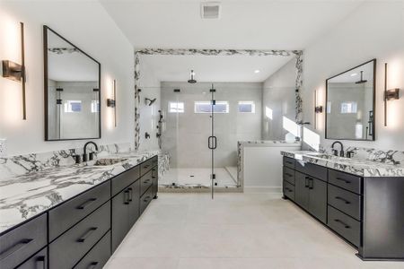 New construction Single-Family house 1902 Nantucket Dr, Houston, TX 77057 - image 12