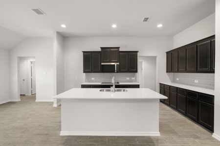 New construction Single-Family house 1240 Clubhouse Dr, Burleson, TX 76028 plan Alderbury II - image 4