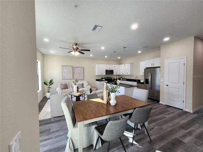 New construction Townhouse house 4370 Cambio Gardens Ct, Tampa, FL 33610 - image 8