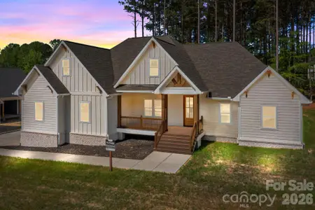New construction Single-Family house 124 Taylors Garden Wy, Unit 30, Statesville, NC 28625 - image