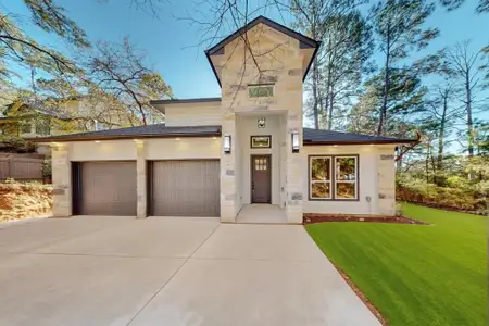 New construction Single-Family house 117 Keaau Ct W, Bastrop, TX 78602 - image