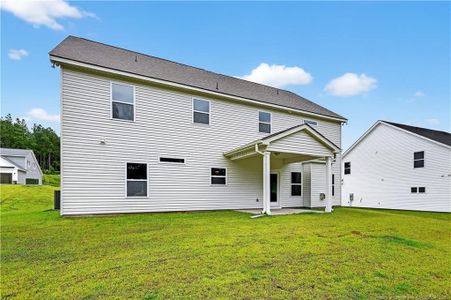 New construction Single-Family house 752 Southerland Peak Dr, Raeford, NC 28376 plan Southport - image