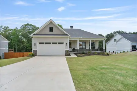 New construction Single-Family house 6830 Heard Ln, Cumming, GA 30041 Magnolia- photo 0
