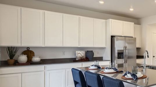 Newlin Crossing: The Pioneer Collection 10