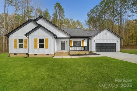 New construction Single-Family house 2500 Lazy Oak Dr, Lancaster, SC 29707 - image
