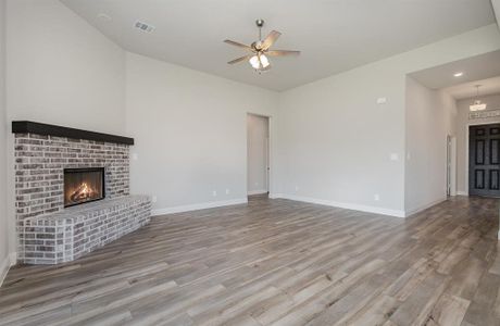 New construction Single-Family house 280 Crystal Lake Lane, Red Oak, TX 75154 - photo 11 11