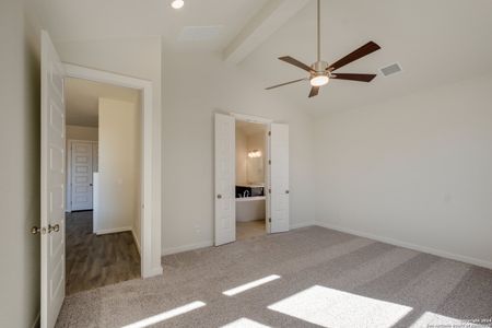 New construction Single-Family house 475 Orchard Way, New Braunfels, TX 78132 - photo 23 23