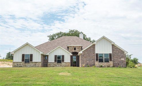 New construction Single-Family house 10008 Valley Oak Ct, Springtown, TX 76082 null- photo 0