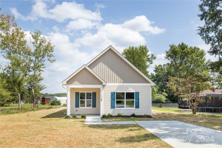 New construction Single-Family house 227 Ivy Run Court, Statesville, NC 28625 - photo 0