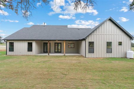 New construction Single-Family house 1034 Meadow Wood Terrace, Azle, TX 76020 - photo 35 35