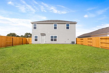 New construction Single-Family house 16013 Cabana Dr, Lytle, TX 78052 - image