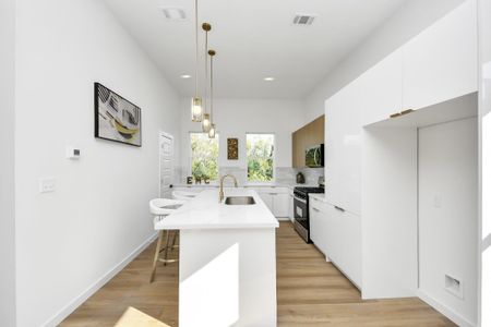 New construction Single-Family house 1216 E 34Th St, Unit A, Houston, TX 77022 - image 8