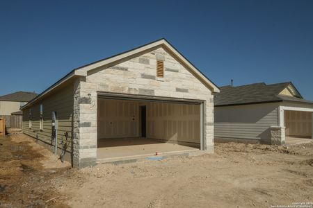 New construction Single-Family house 6719 Red Buffalo Trl, San Antonio, TX 78253 null- photo 0