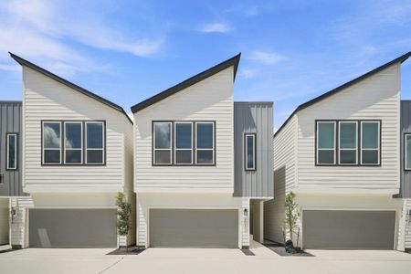 New construction Single-Family house 6055 Cebra St, Houston, TX 77091 - image
