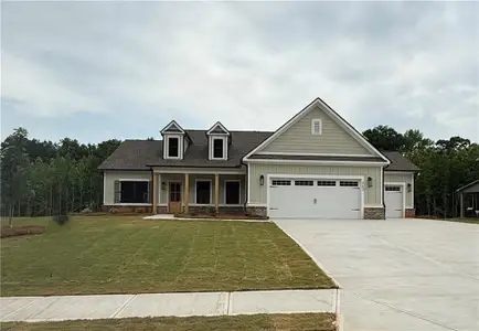 New construction Single-Family house 363 Weslyn Dr, Social Circle, GA 30025 plan (GA)Ava A 2 Front Entry - image