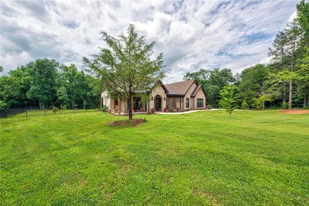 New construction Single-Family house 233 Hunter Rd, Jefferson, GA 30549 - image