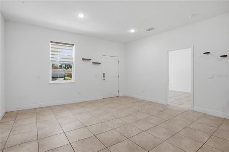 New construction Single-Family house 1010 Mayfair Pl, Kissimmee, FL 34758 - image 19