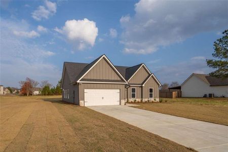 New construction Single-Family house 205 Squirrel Run, Good Hope, GA 30641 - image
