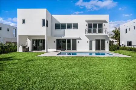 New construction Single-Family house 16720 N Botaniko Dr N, Weston, FL 33326 - image