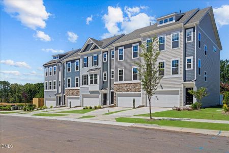 New construction Townhouse house 10913 Bayflower Wy, Raleigh, NC 27617 - image