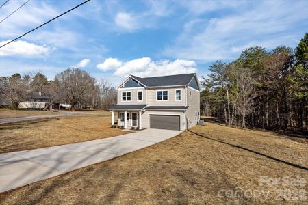 New construction Single-Family house 1813 Shuford Rd, Lincolnton, NC 28092 - image