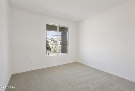 New construction Single-Family house 15675 W Mercer Ln, Surprise, AZ 85379 null- photo 32 32