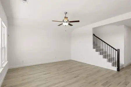 New construction Single-Family house 506 Fort Davis Dr, Forney, TX 75126 plan Holly Two Story - image 19