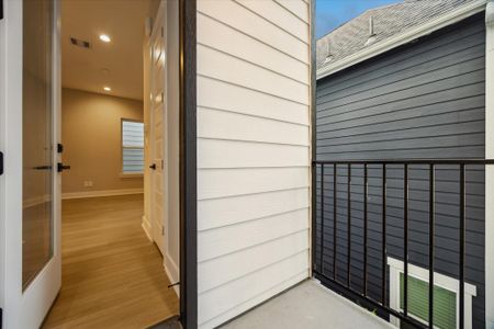 New construction Single-Family house 807 Martin St, Unit C, Houston, TX 77018 - image 17