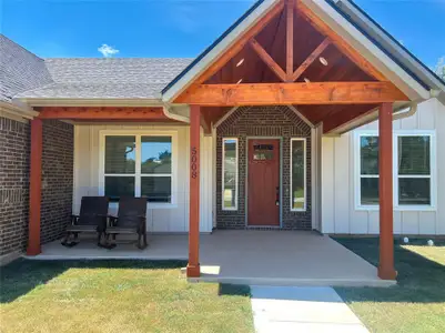 New construction Single-Family house 5008 San Marcos Dr, Granbury, TX 76048 - image