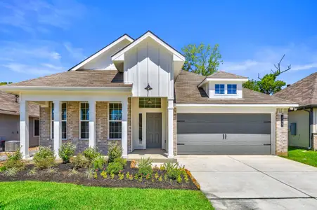 New construction Single-Family house 305 Rockbridge Dr, Huntsville, TX 77340 plan The 1818 - image