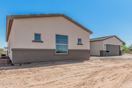 New construction Single-Family house 22352 W Daley Ln, Surprise, AZ 85387 - image 17