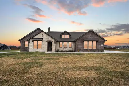 New construction Single-Family house 2461 Blackjack Oak Rd, Oak Ridge, TX 75161 plan Colorado II - image