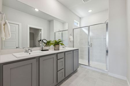 New construction Single-Family house 1715 Windmill Ln, Princeton, TX 75407 Winters | 3-Car Garage- photo 8 8