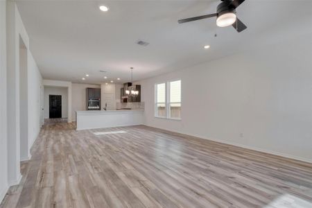 New construction Single-Family house 1624 River Plateau Dr, Leander, TX 78641 null- photo 14 14