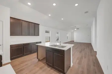 New construction Single-Family house 13515 Playa Ave, San Antonio, TX 78073 plan Cameron - image 14