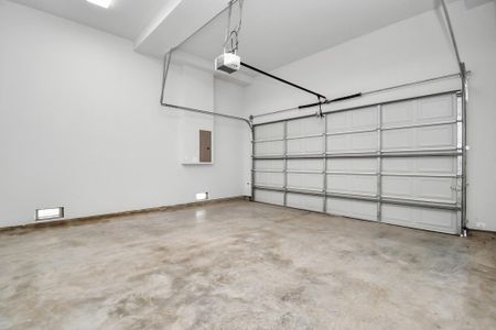 New construction Single-Family house 1217 Cabell St, Houston, TX 77022 - image