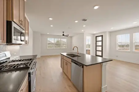 New construction Single-Family house 2536 Red Tailed Hawk, McKinney, TX 75071 plan Camille II Old World - image 6