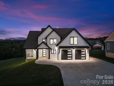 New construction Single-Family house 1026 Hillside Ridge Rd, Candler, NC 28715 - image