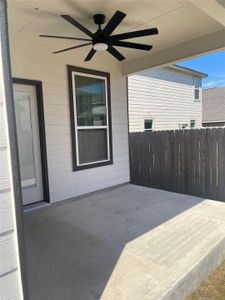 New construction Single-Family house 240 Robert Hightower Dr, Jarrell, TX 76537 - image 14