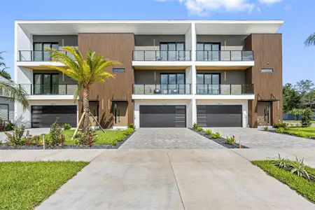 New construction Townhouse house 101 W Warren Avenue, Unit 3, Tampa, FL 33602 - photo 0