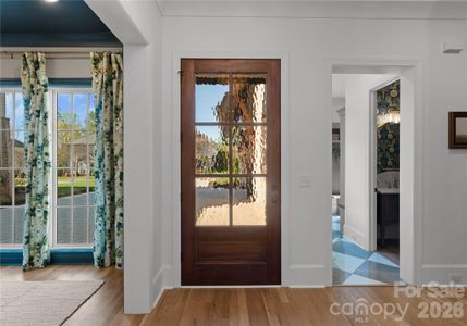 New construction Single-Family house 154 N Canterbury Rd, Charlotte, NC 28211 - image 5