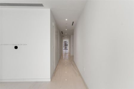 New construction Condo/Apt house 300 Biscayne Way, Unit 2103, Miami, FL 33131 - photo 17 17