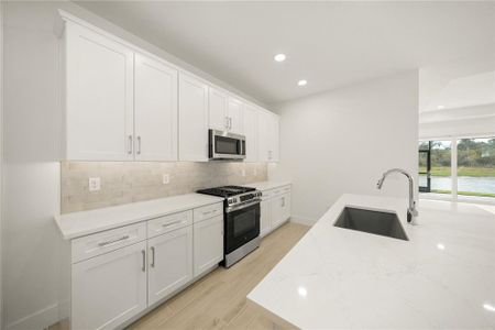 New construction Single-Family house 9533 Lunar Dove Ct, Sarasota, FL 34240 - image 6