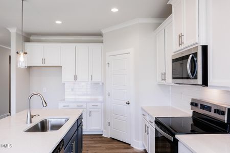 New construction Single-Family house 7321 Prato Ct, Wendell, NC 27591 plan Clearwater - image 6